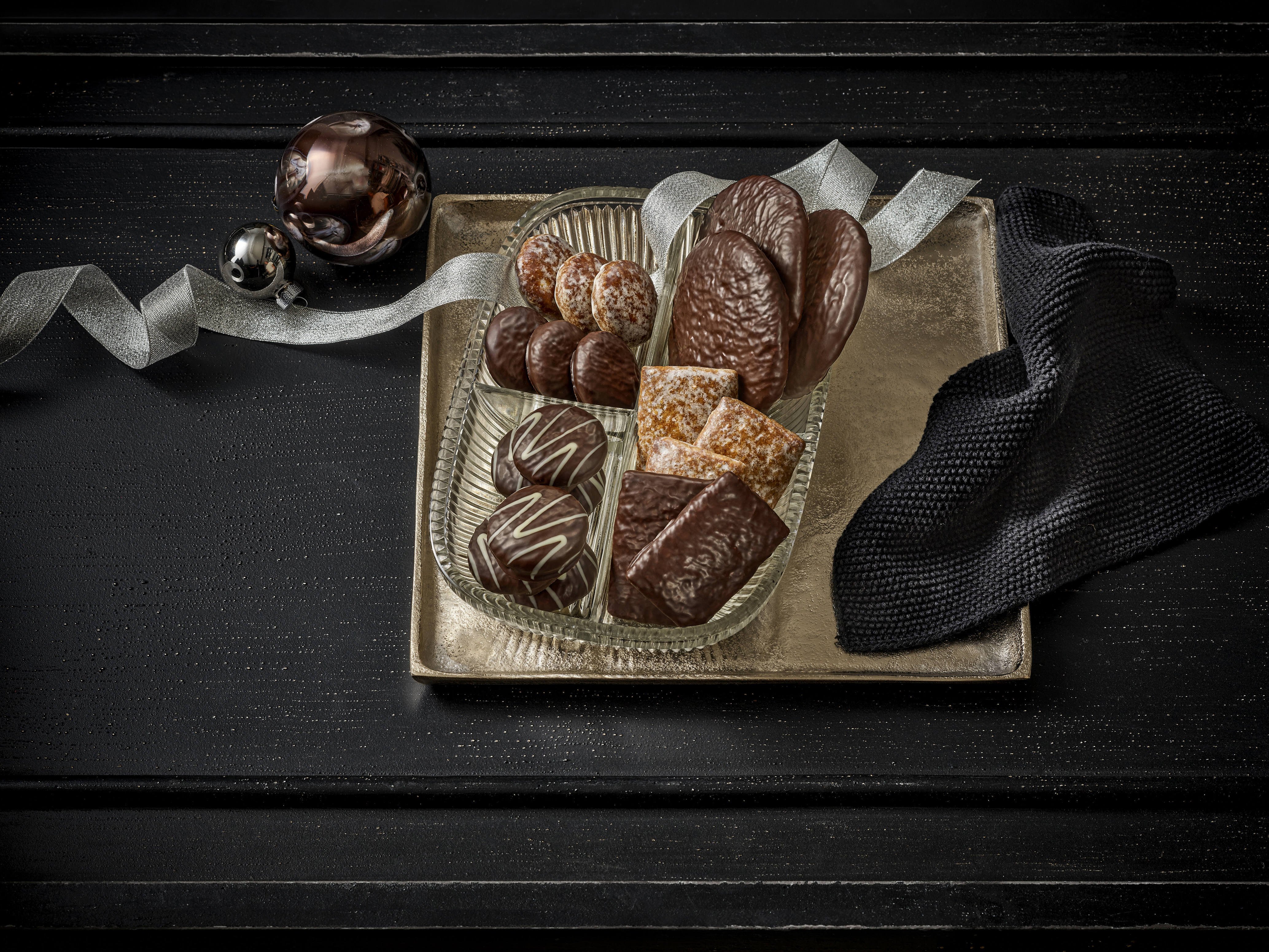 Bread, Chocolate, Dessert, Food, Food Presentation, Plate, Sweets